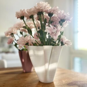 Alternative view of ATHENA - Vase